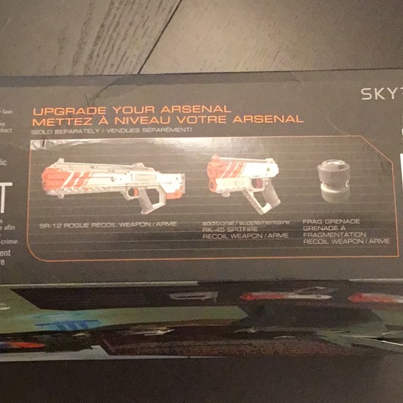 ⭐️BNIB RECOIL The World is Now starter set - Picture 7 of 7